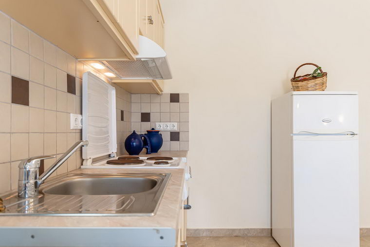 Ground floor double studio